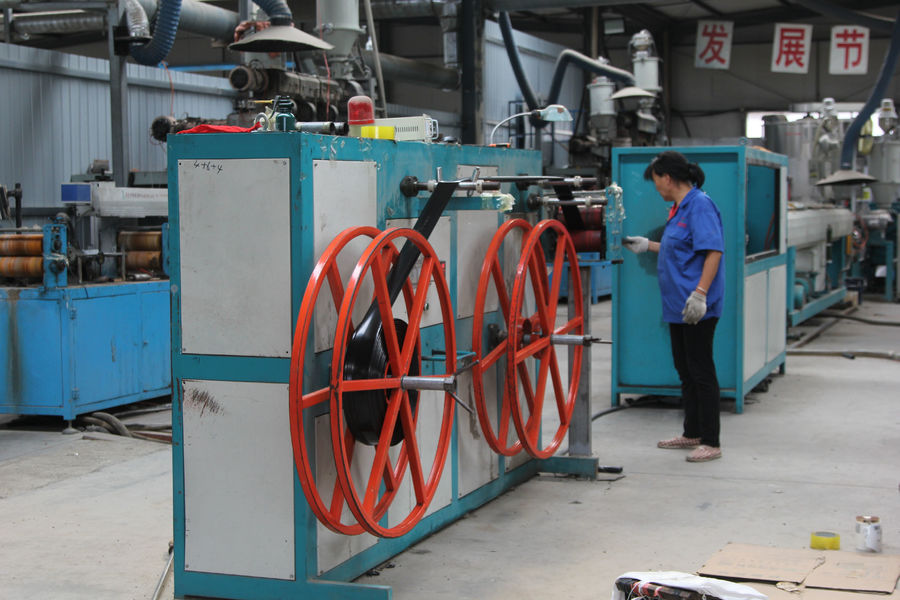 চীন Shandong Shengbang Water Saving Irrigation Technology সংস্থা প্রোফাইল